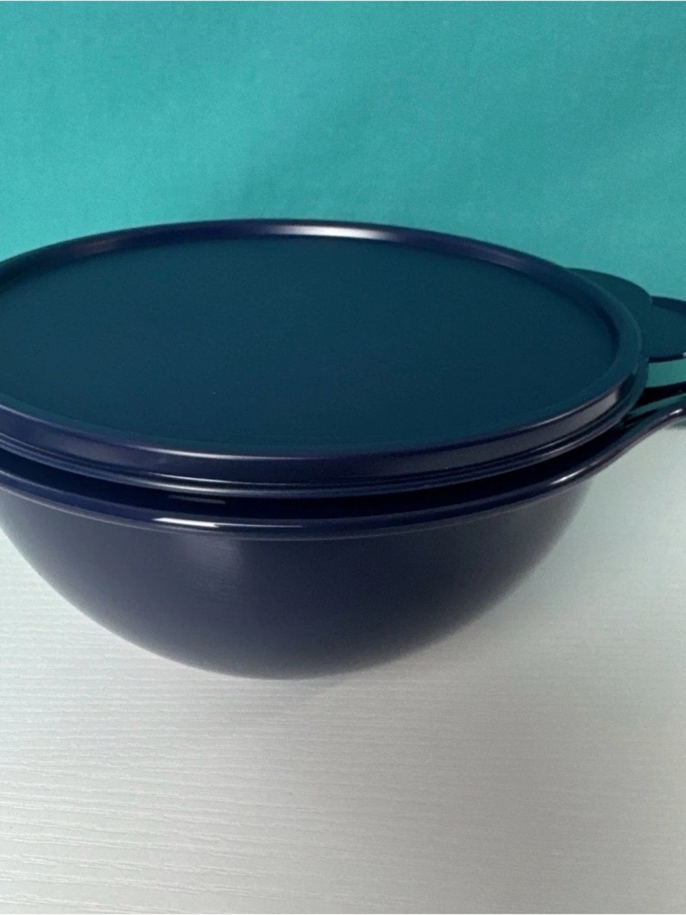 Tupperware Thatsa Bowl Mini 6 Cup Mixing Container Dark Blue Matching Seal New